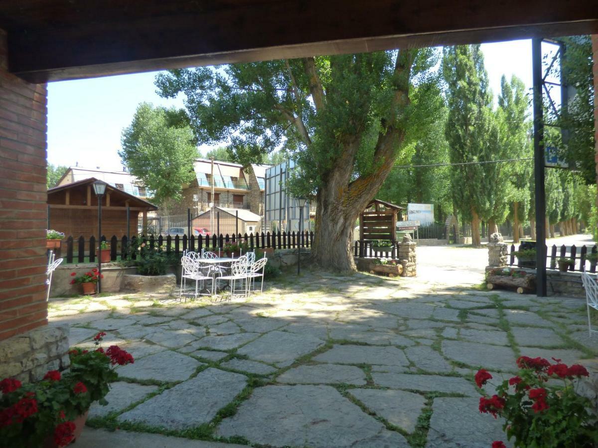 Hotel La Vega Alcalá de la Selva Exterior photo
